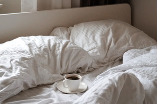 coffee in bed for best sleep
